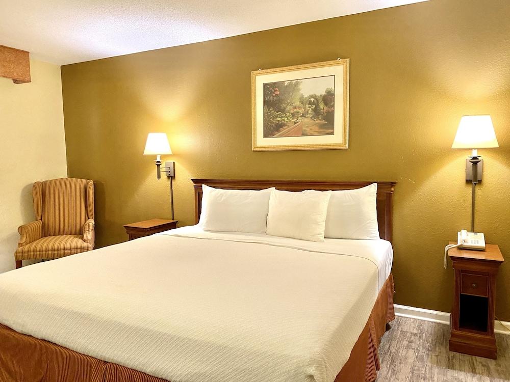 Fairbridge Inn Express Mount Vernon Экстерьер фото